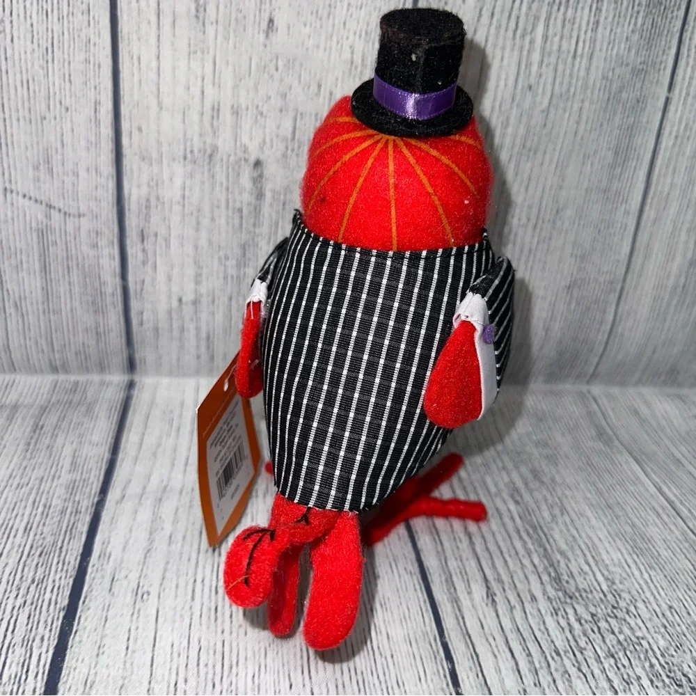 Hyde & Eek! Featherly Friends Gourdon Bird Target Halloween 2024